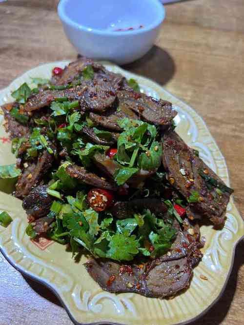 久曾鑫跷脚牛肉慈惠堂店
